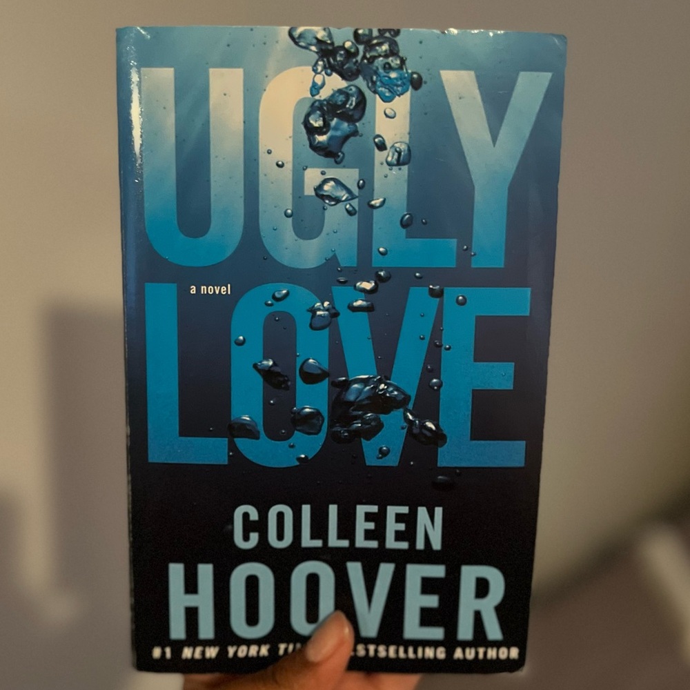 Ugly love- Colleen Hoover